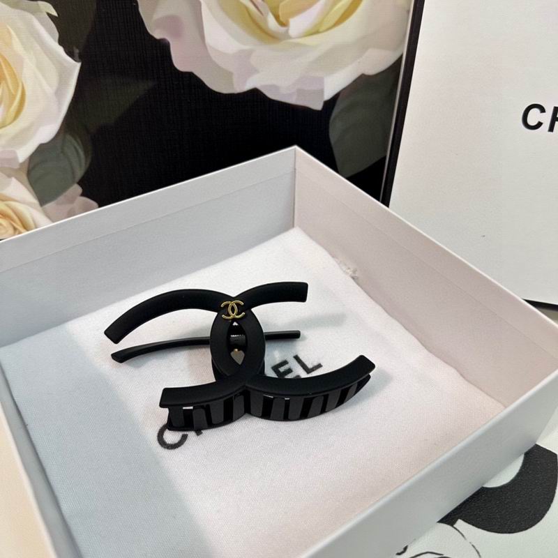 Chanel Hairpin hh (219)